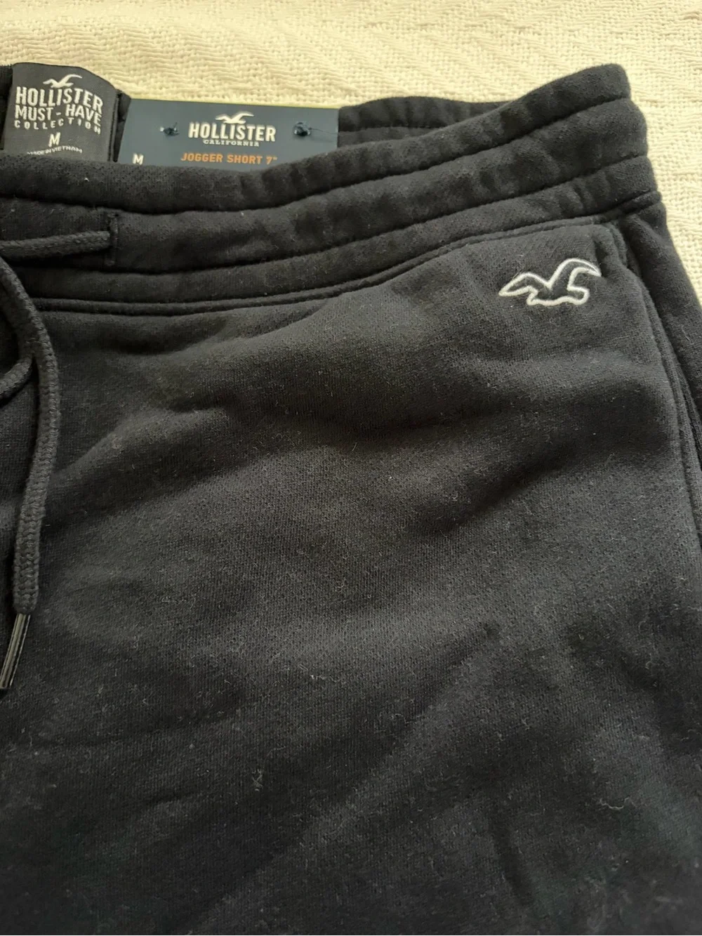 Hollister Men’s Black Fleece Drawstring Athletic Shorts